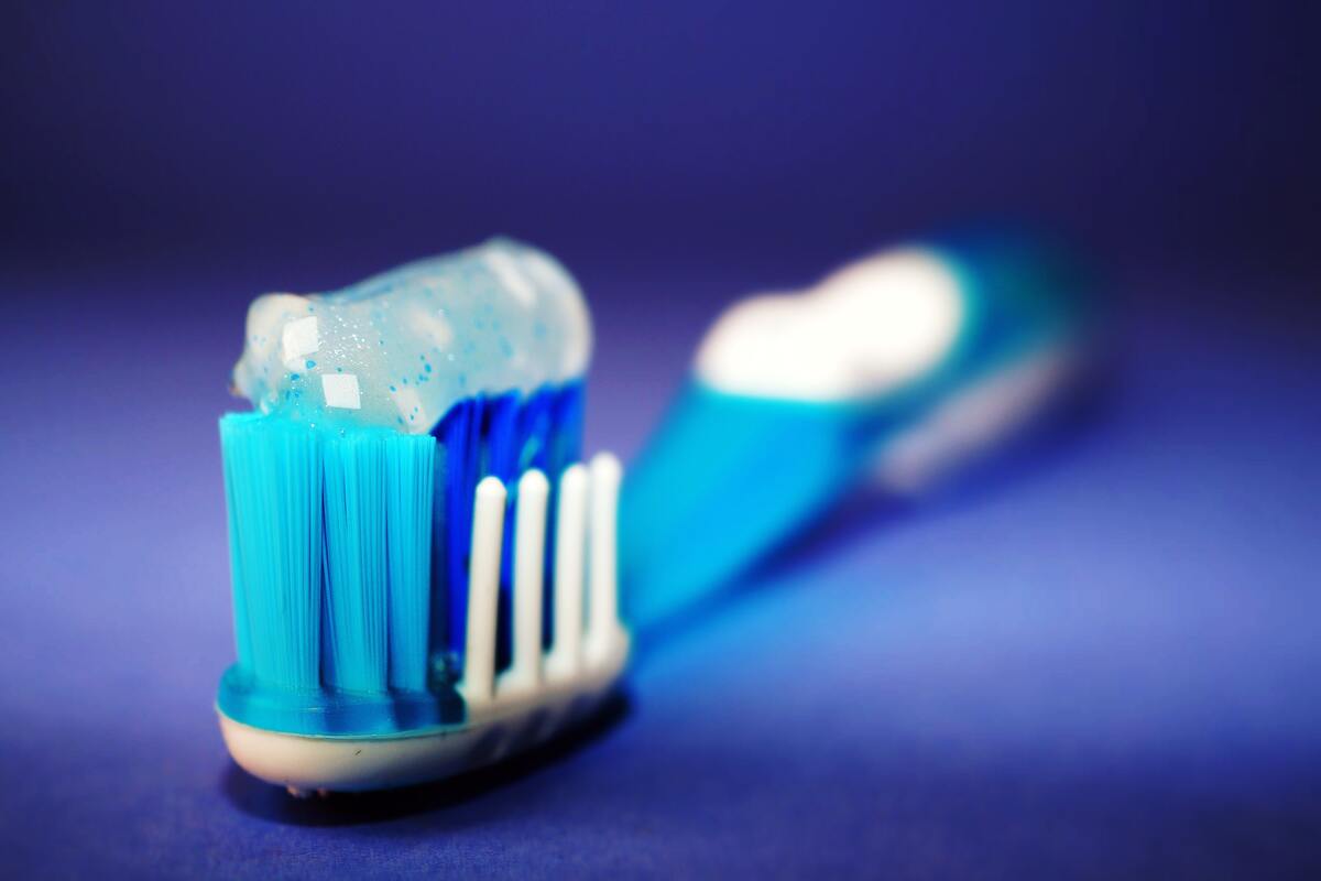 Na co zwracać uwagę przy wyborze pasty do zębów?